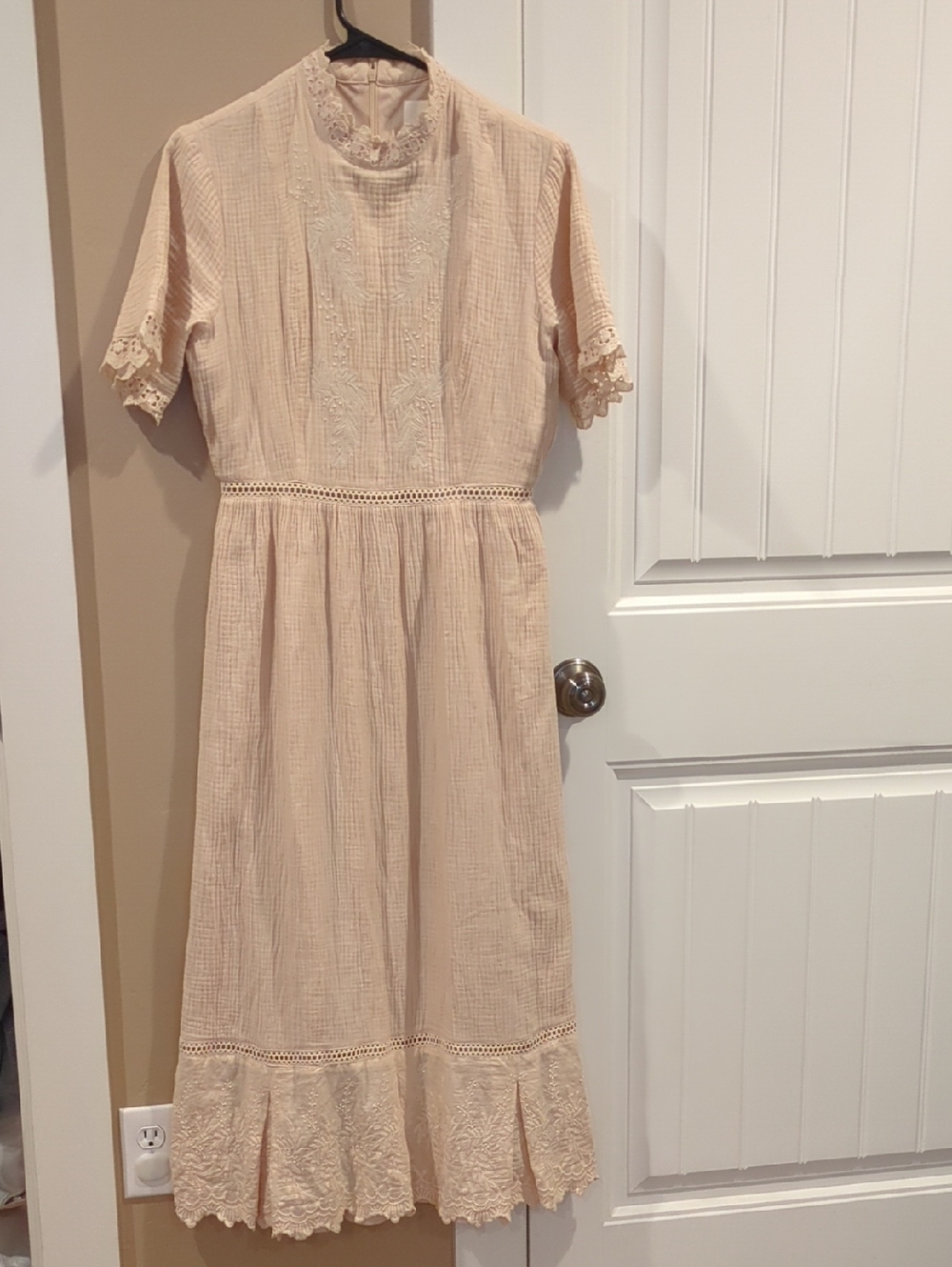 Cream Cotton Salt Dress